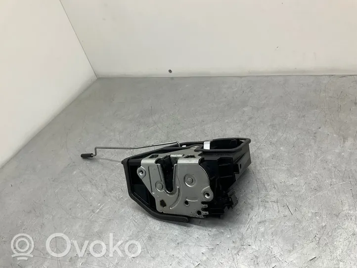 BMW 5 F10 F11 Serrure de porte avant 7229455