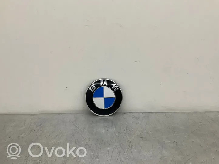 BMW 5 E60 E61 Gamintojo ženkliukas 813237505