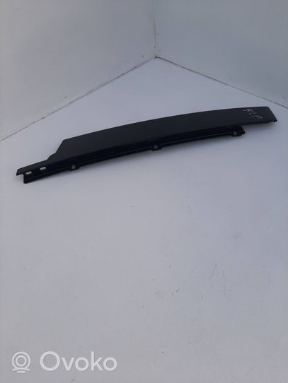 Porsche Macan Rivestimento modanatura del vetro della portiera anteriore 95B853318