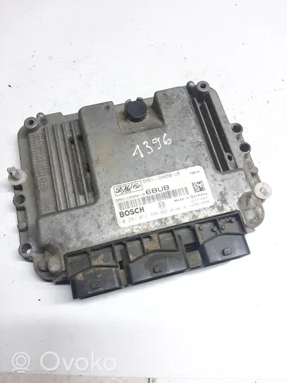 Ford Focus Engine control unit/module 5M5112A650LB