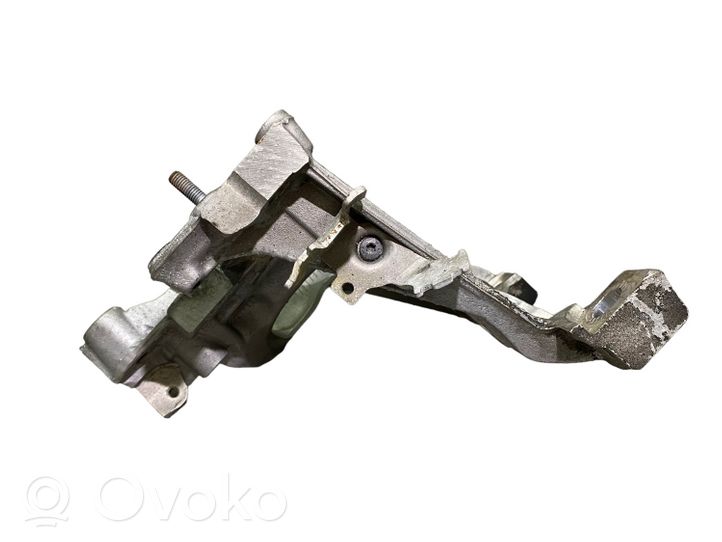 Audi S5 Facelift Engine mounting bracket 8W0399296E