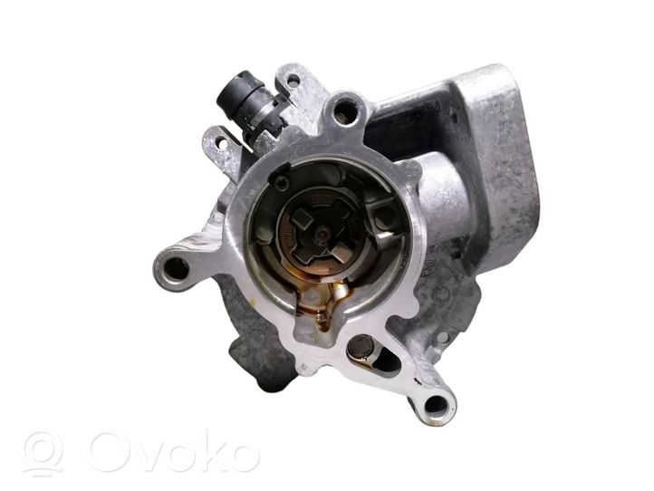 Audi A3 S3 8V Alipainepumppu 06k145100ab