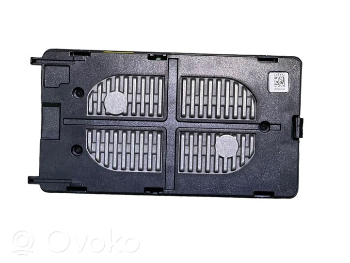 Audi A4 S4 B9 Moduł ładowania bezprzewodowego 8W0035502B