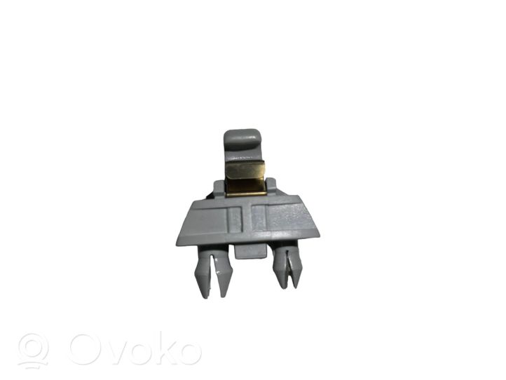 Audi A6 S6 C7 4G Clip/gancio/supporto per aletta parasole 4G0857563