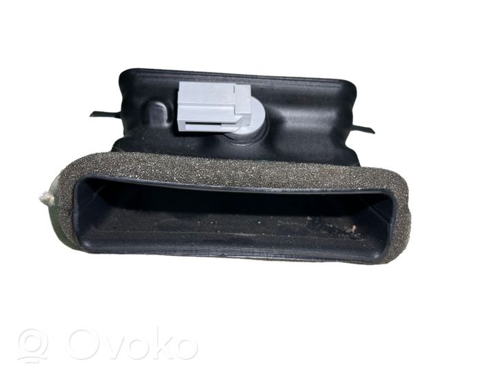Audi A4 S4 B9 Cabin air duct channel 8W0857042