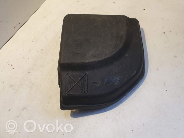 Citroen C4 I Dangtelis saugiklių dėžės 9653315180