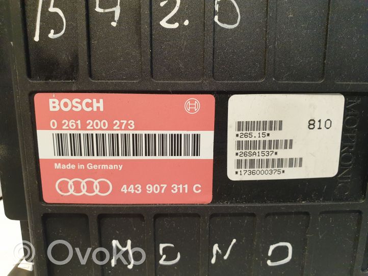 Audi 80 90 S2 B4 Calculateur moteur ECU 0261200273