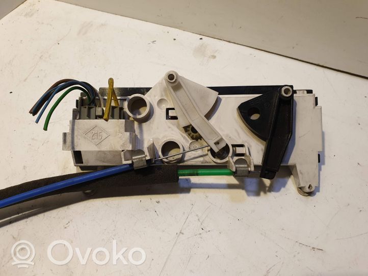 Renault Kangoo I Gaisa kondicionēšanas / salona apsildes vadības bloks 9041701917