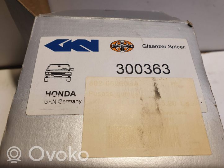 Honda Accord Vetoakseli ulompi vakionopeusnivelen kumisuojus 300363
