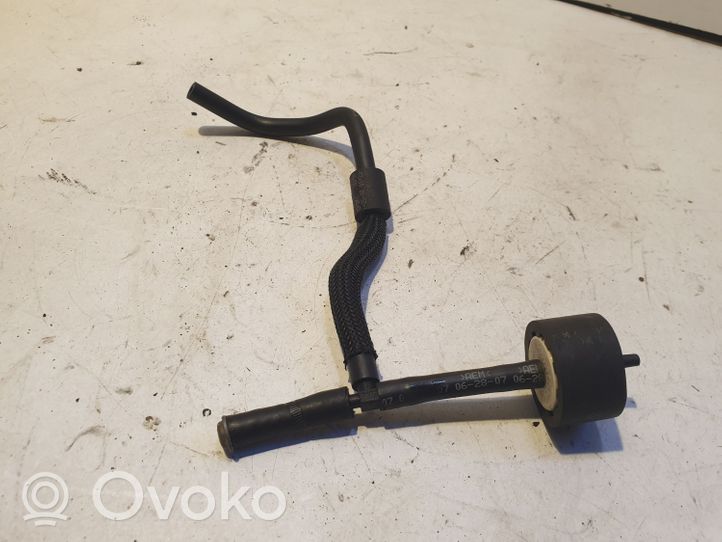 Volkswagen Touareg I Vacuum valve 046905291A