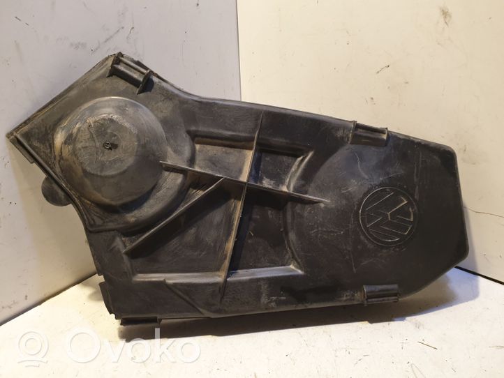 Volkswagen Golf II Osłona paska / łańcucha rozrządu 030109123A