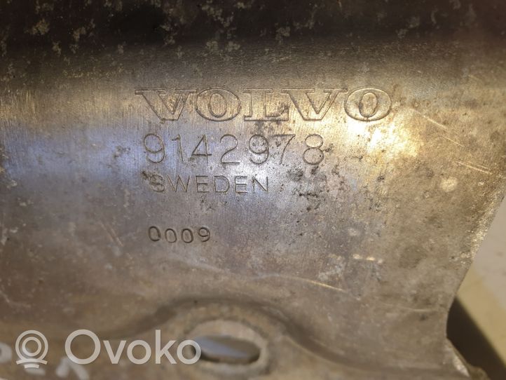 Volvo V70 Wspornik / Mocowanie obudowy filtra powietrza 9142978