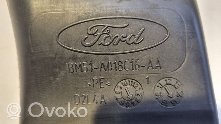 Ford Focus Ohjaamon sisäilman ilmakanava BM51A018C16