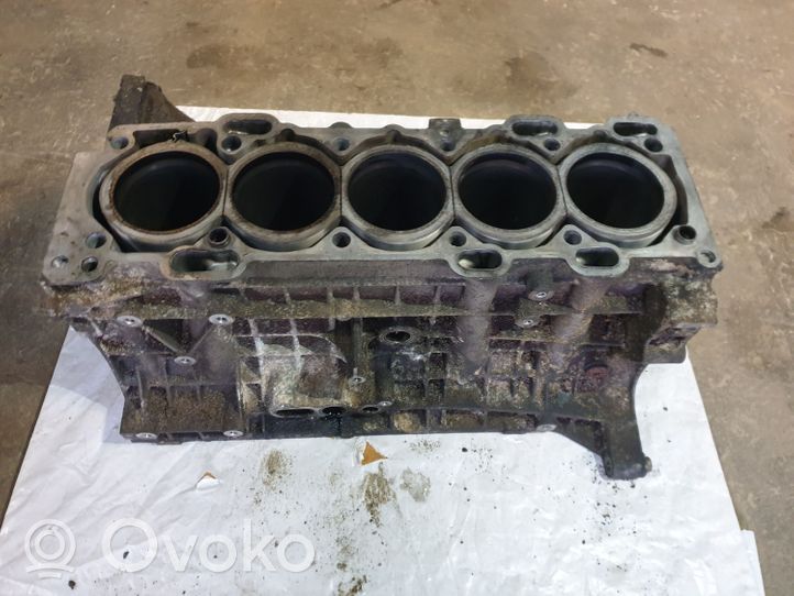 Volvo S80 Blok silnika 8642831A