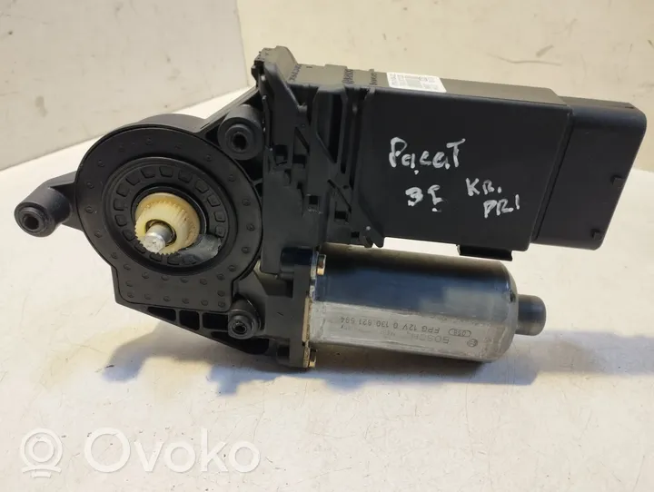 Volkswagen PASSAT B5 Fensterhebermotor Tür vorne F005S00028