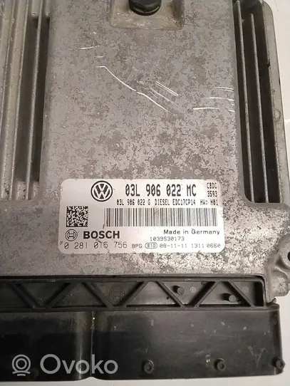 Volkswagen Golf VI Variklio valdymo blokas 03L906022MC