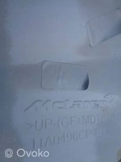 McLaren MP4 12c Listwa progowa przednia / nakładka 11A0496CP