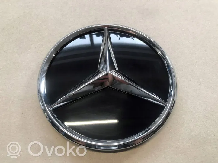 Mercedes-Benz EQB Logo, emblème, badge A0008880400