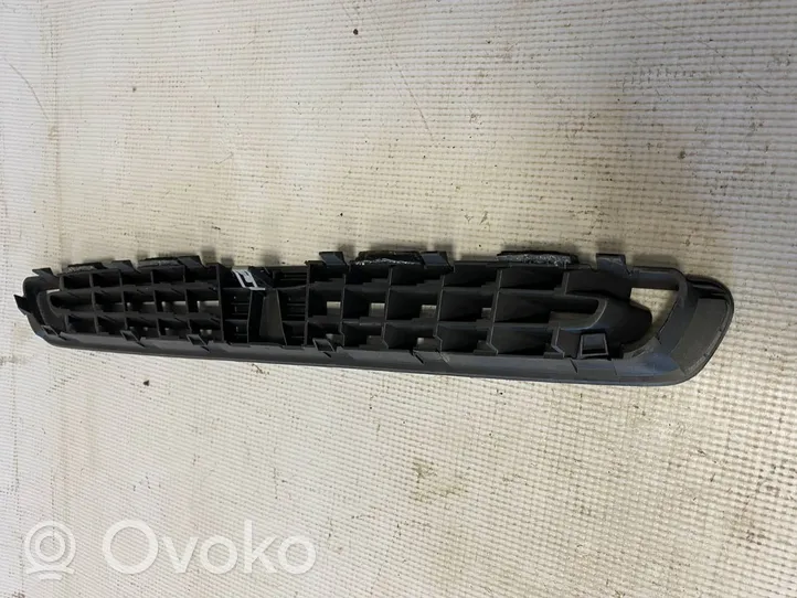 Audi Q7 4M Dash center air vent grill 4M8819632