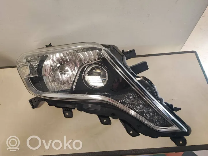 Toyota Land Cruiser (J150) Lampa przednia 8114560J20