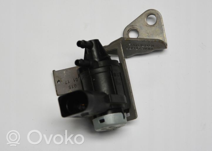 Audi A8 S8 D5 Solenoidinis vožtuvas 1K0906283A