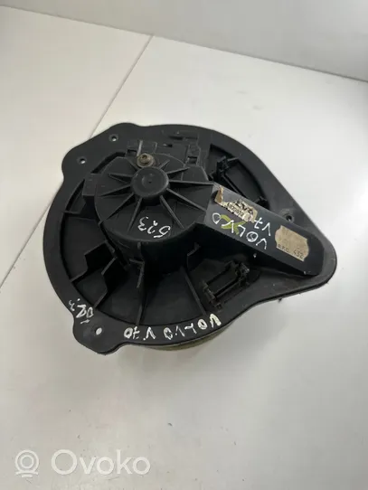 Volvo S70  V70  V70 XC Heater fan/blower 6820812