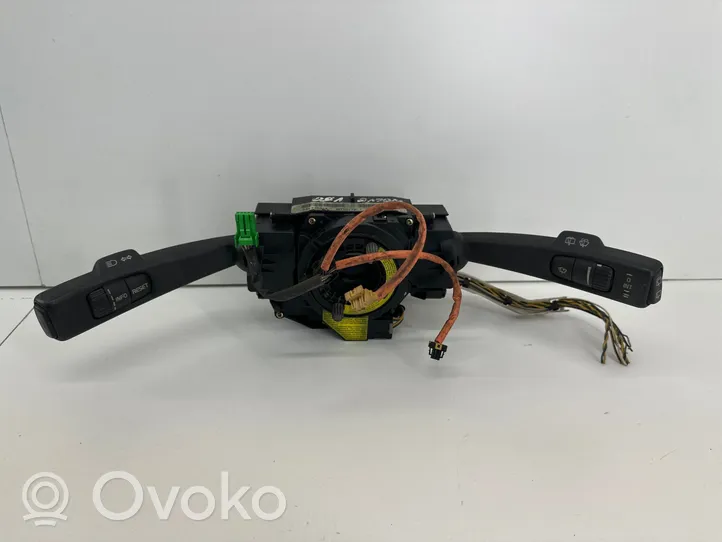 Volvo V50 Wiper turn signal indicator stalk/switch P30710344