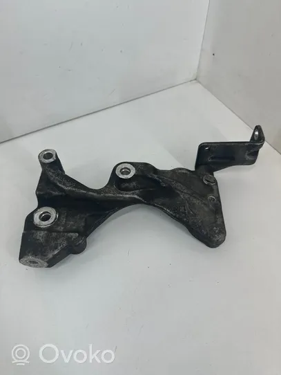 Dodge Nitro Generator/alternator bracket 90513137F