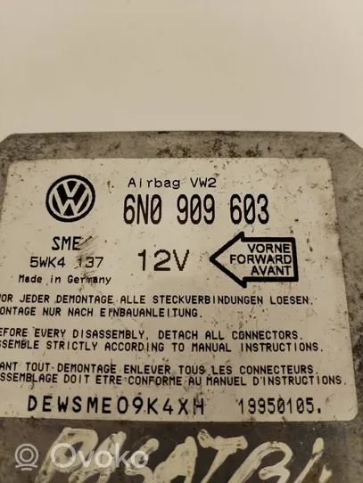 Volkswagen PASSAT B4 Turvatyynyn ohjainlaite/moduuli 6N0909603