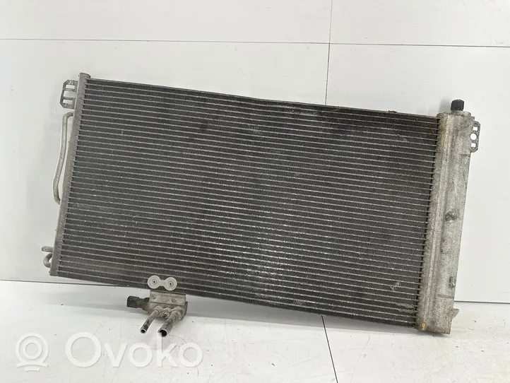 Mercedes-Benz C W203 Radiateur condenseur de climatisation A2035000054