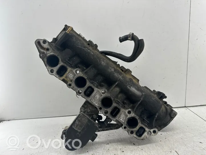 Saab 9-3 Ver2 Collettore di aspirazione 40823849