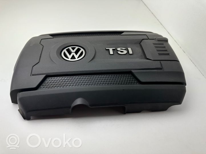 Volkswagen Golf VII Couvercle cache moteur 06K103925J