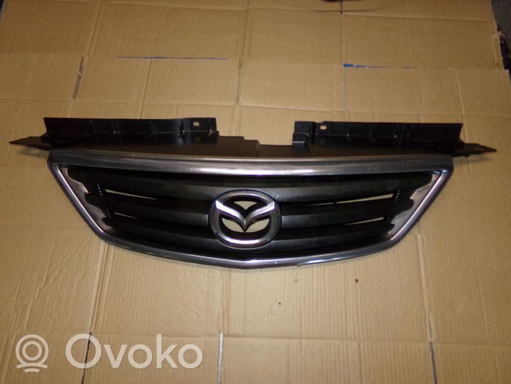 Mazda MPV II LW Grille calandre supérieure de pare-chocs avant 