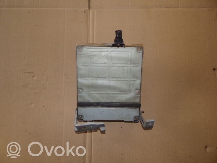 Toyota Yaris Verso Sterownik / Moduł ECU 8966152280