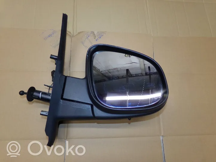 Renault Kangoo II Front door electric wing mirror 