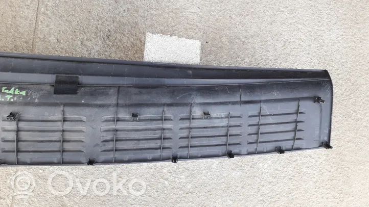 Toyota Land Cruiser (J200) Takapuskurin koristemuotolista 5216260040