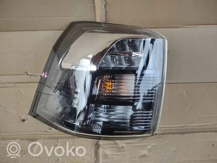 Suzuki SX4 S-Cross Lampa tylna 35670-T6300