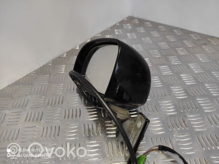 Volkswagen New Beetle Front door electric wing mirror 010543