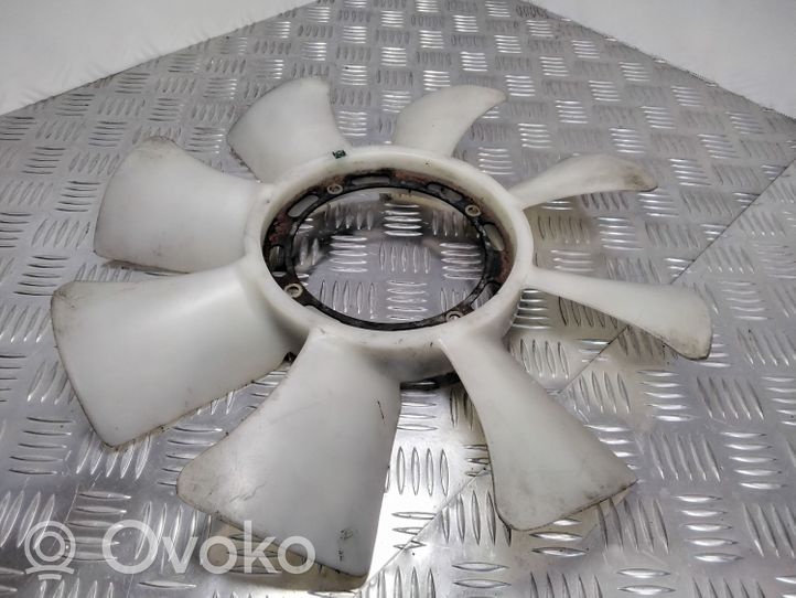 Mitsubishi Space Gear Impulsor de ventilador 43084