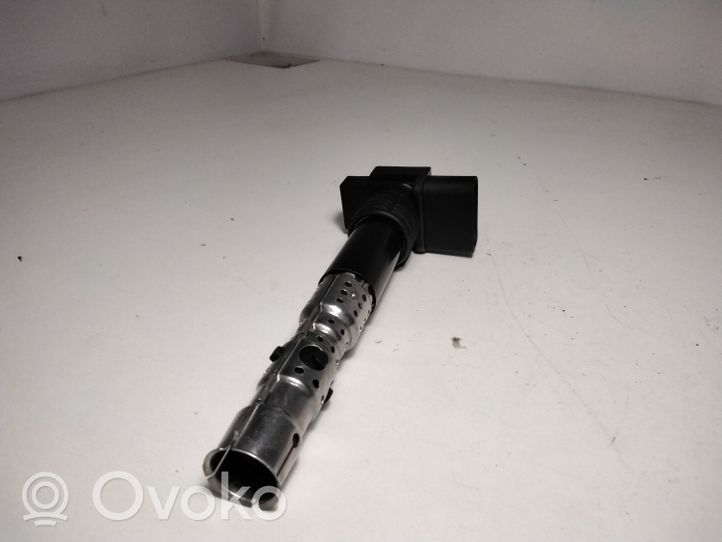 Volkswagen Polo IV 9N3 High voltage ignition coil 03D905115E