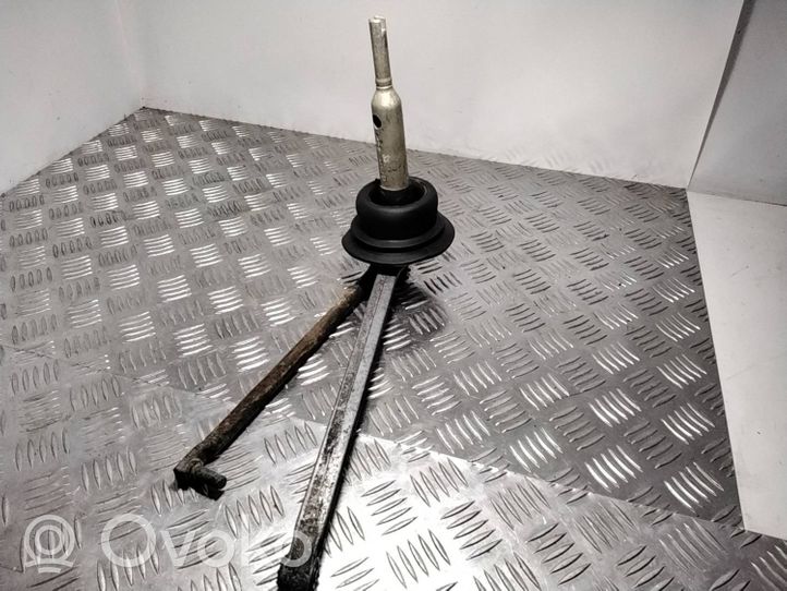 BMW 5 E34 Gear selector/shifter (interior) 1221030