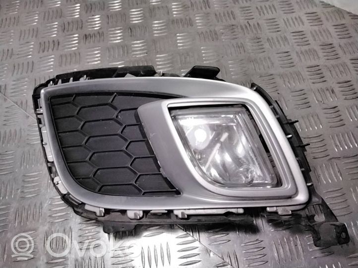Mazda 6 Verkleidung Nebelscheinwerfer / Gitter vorne GS1H50C11