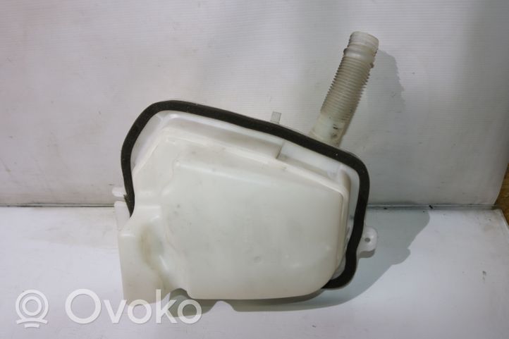 BMW 3 E46 Windshield washer fluid reservoir/tank 