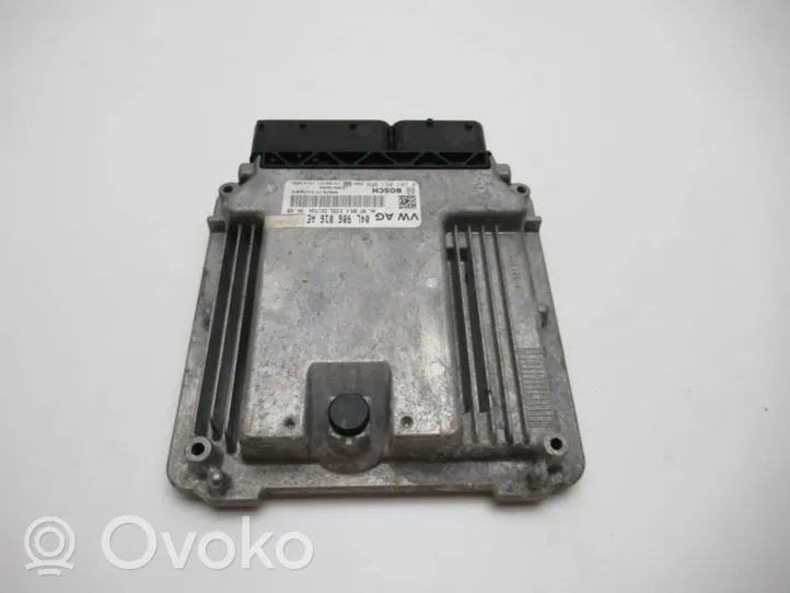 Volkswagen PASSAT B7 Centralina/modulo motore ECU 