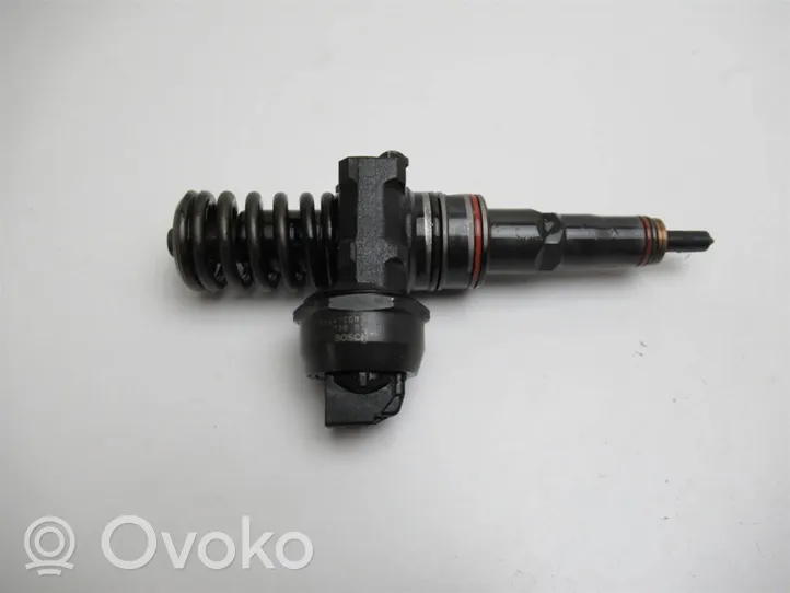 Volkswagen PASSAT B5.5 Injektoren Einspritzdüsen Satz Set 0414720037