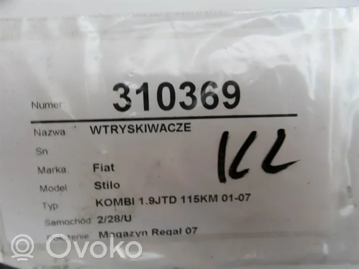 Fiat Stilo Wtryskiwacze / Komplet 0445110119