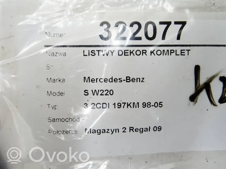 Mercedes-Benz S W220 Kojelaudan kehys 