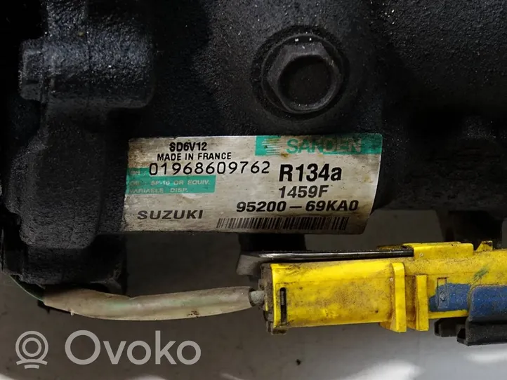 Suzuki SX4 Ilmastointilaitteen kompressorin pumppu (A/C) 95200-69KA0