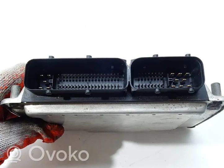 Ford Galaxy Komputer / Sterownik ECU silnika 038906019NB