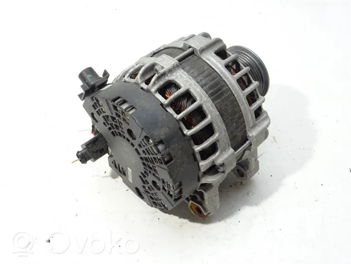 Volvo V40 Ģenerators 31489212